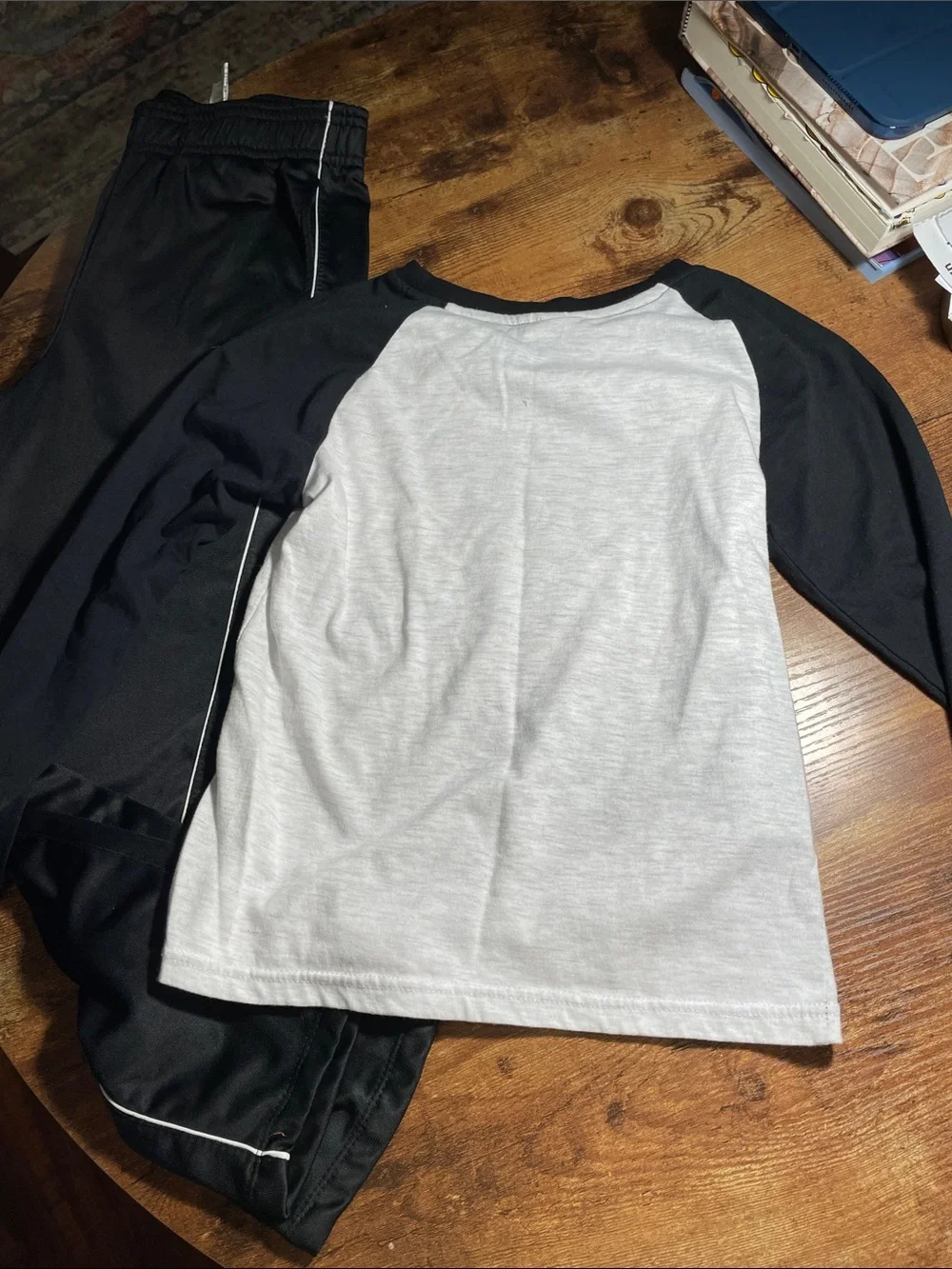 Puma Black & Gray Matching Set - track pants and long sleeve tshirt boys size 8